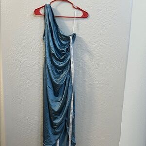 Elliatt Blue One-Shoulder Dress